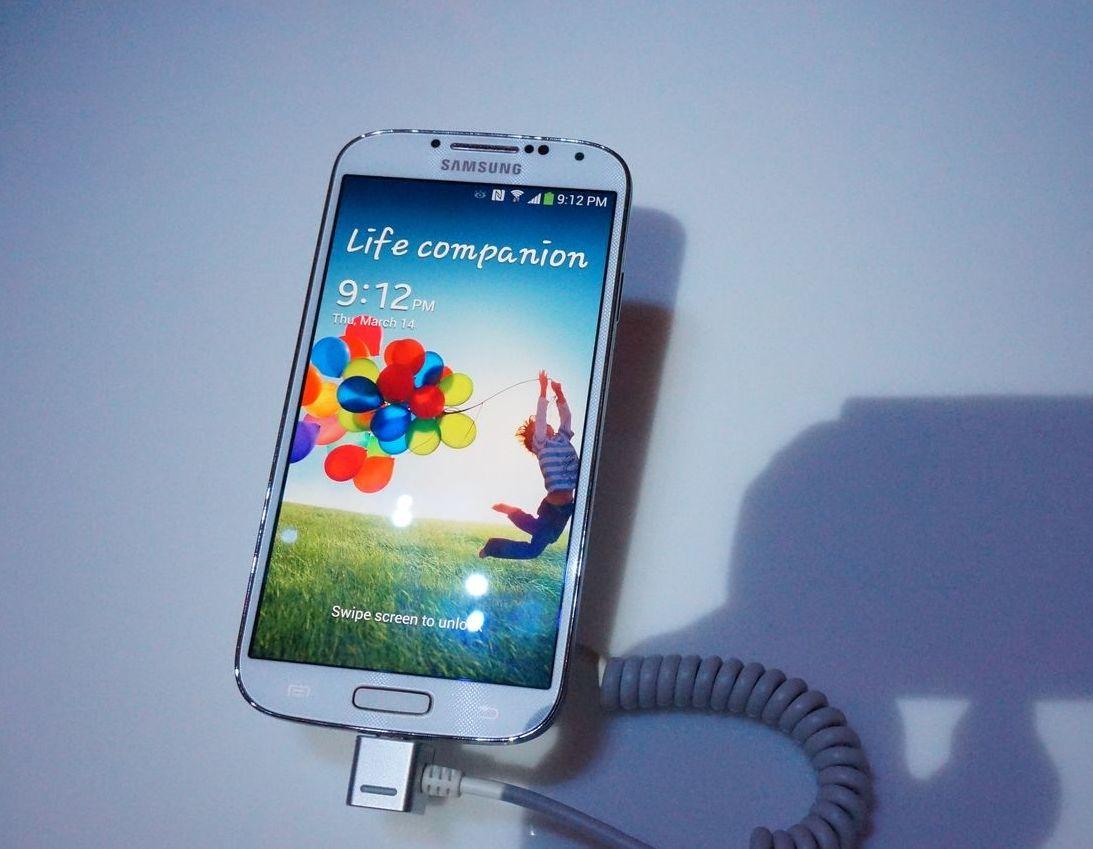 Neues Spitzenphone Erster Eindruck zum Samsung Galaxy S4